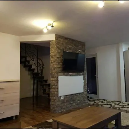 Tatil Evi Casa Criss Kaloşvar
